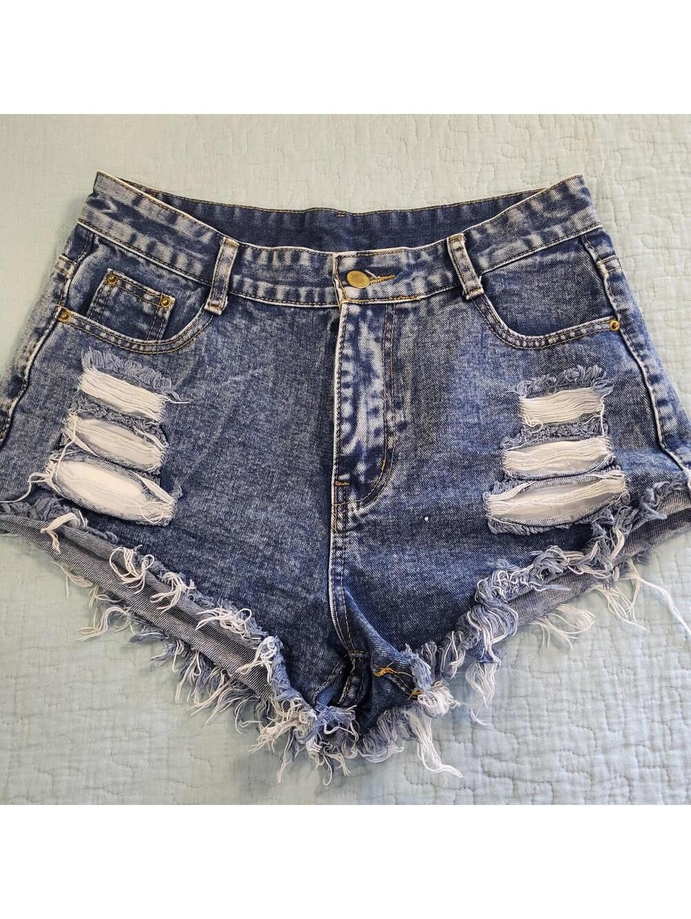 distressed dark blue denim shorts raw frayed hem  zipper button closure women M